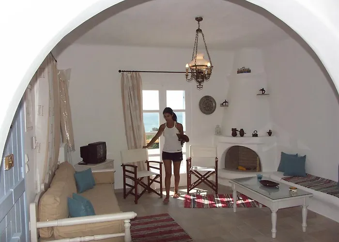 Karades Medusa Plaka (Naxos)